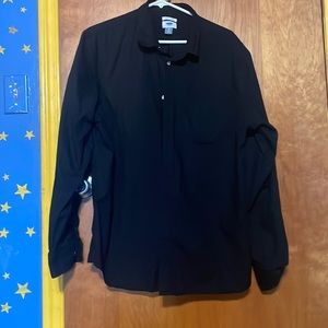 Men’s XL Old Navy black dress shirt